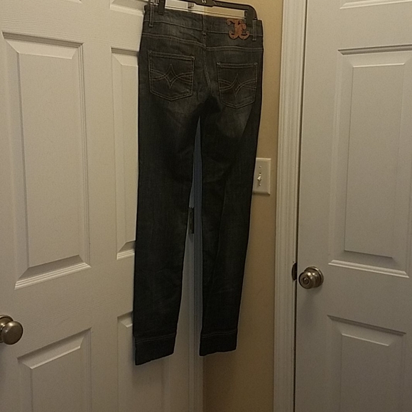 Jean - Picture 2 of 6